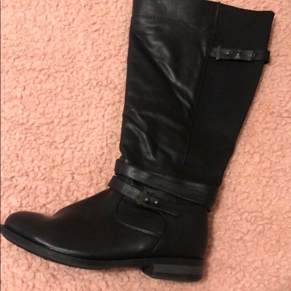 Faux Black Boots size 9 Torrid